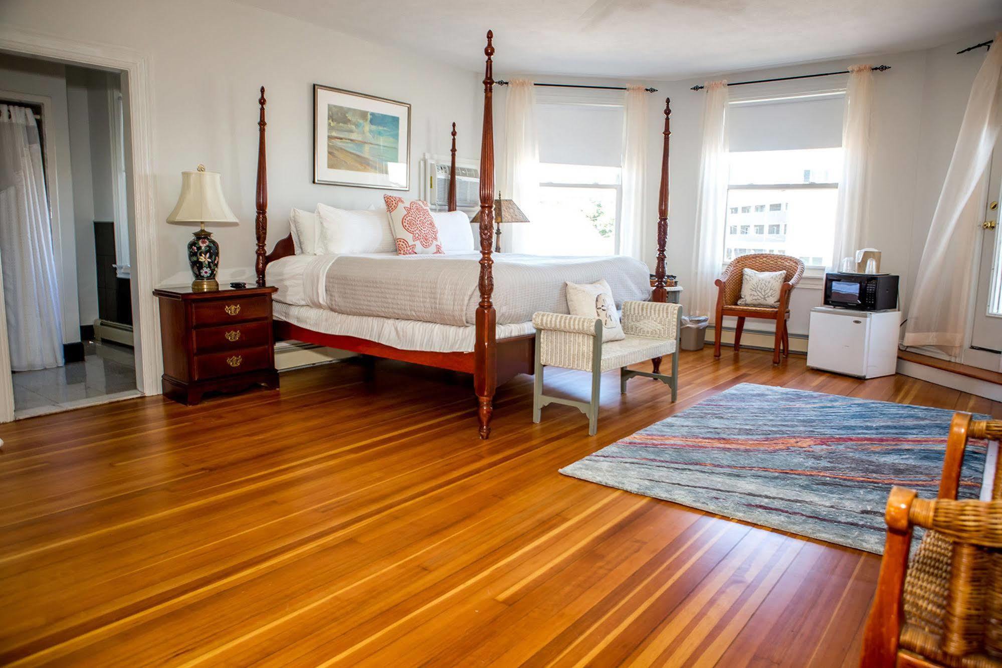 The Shore House Narragansett Bagian luar foto